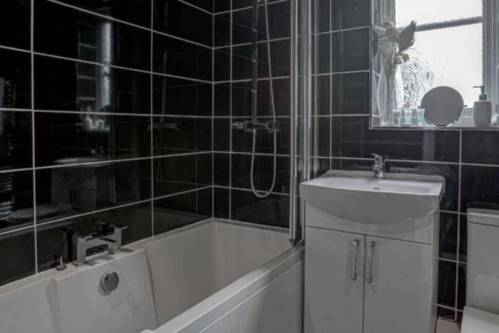 Luxury 4 Bedroom House Mánchester Exterior foto