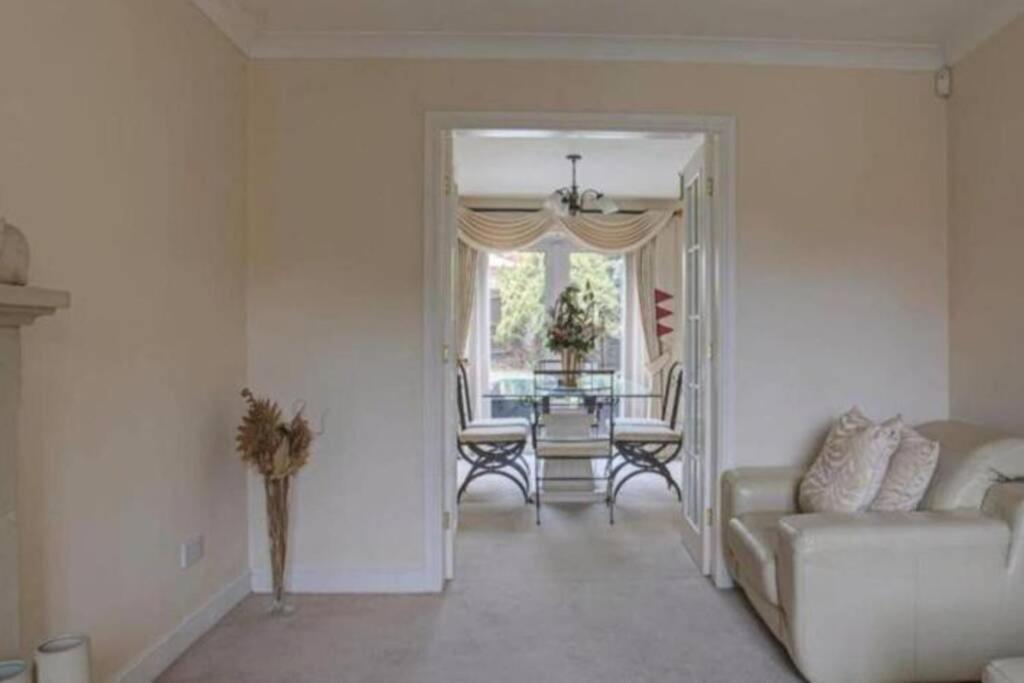 Luxury 4 Bedroom House Mánchester Exterior foto