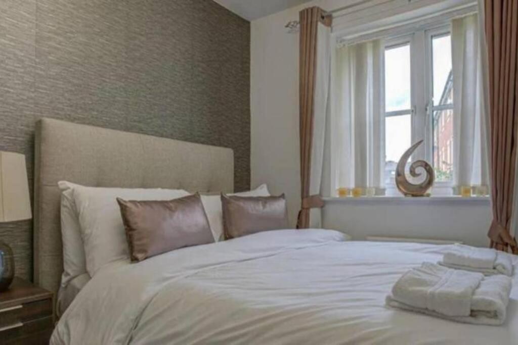 Luxury 4 Bedroom House Mánchester Exterior foto